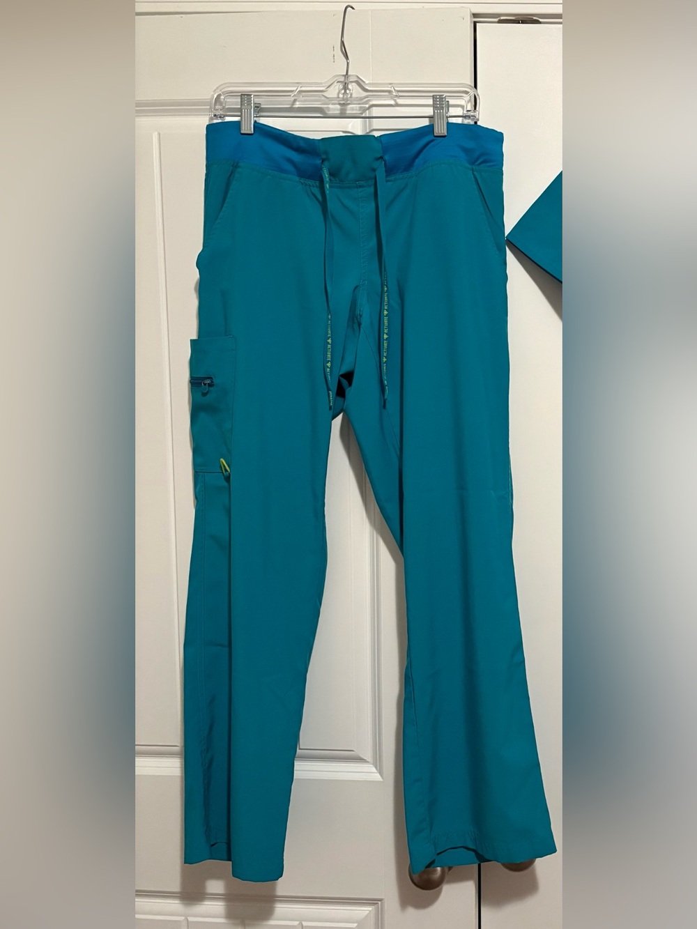 Med Couture Teal Scrub Pants Medium